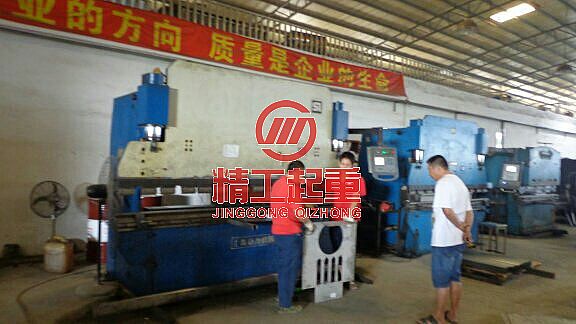 重型机器设备起重运输、起重吊装、搬运装卸、移位安装，机器设备上楼、下坑、上台阶